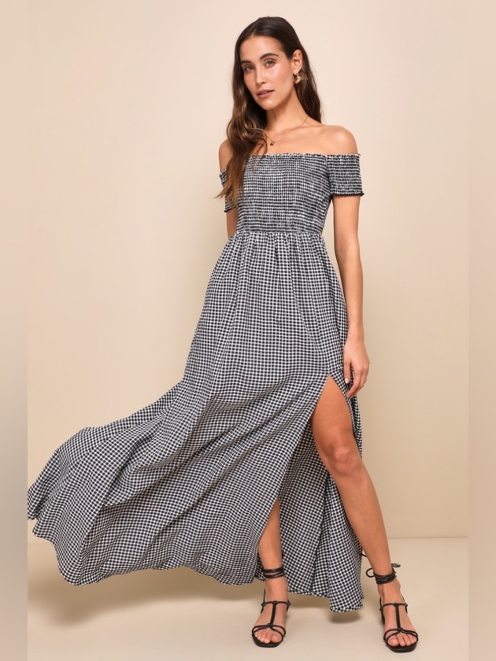 Lulu's Patsy Black & White Gingham Off the Maxi Dress Small NWT Current Style‎
